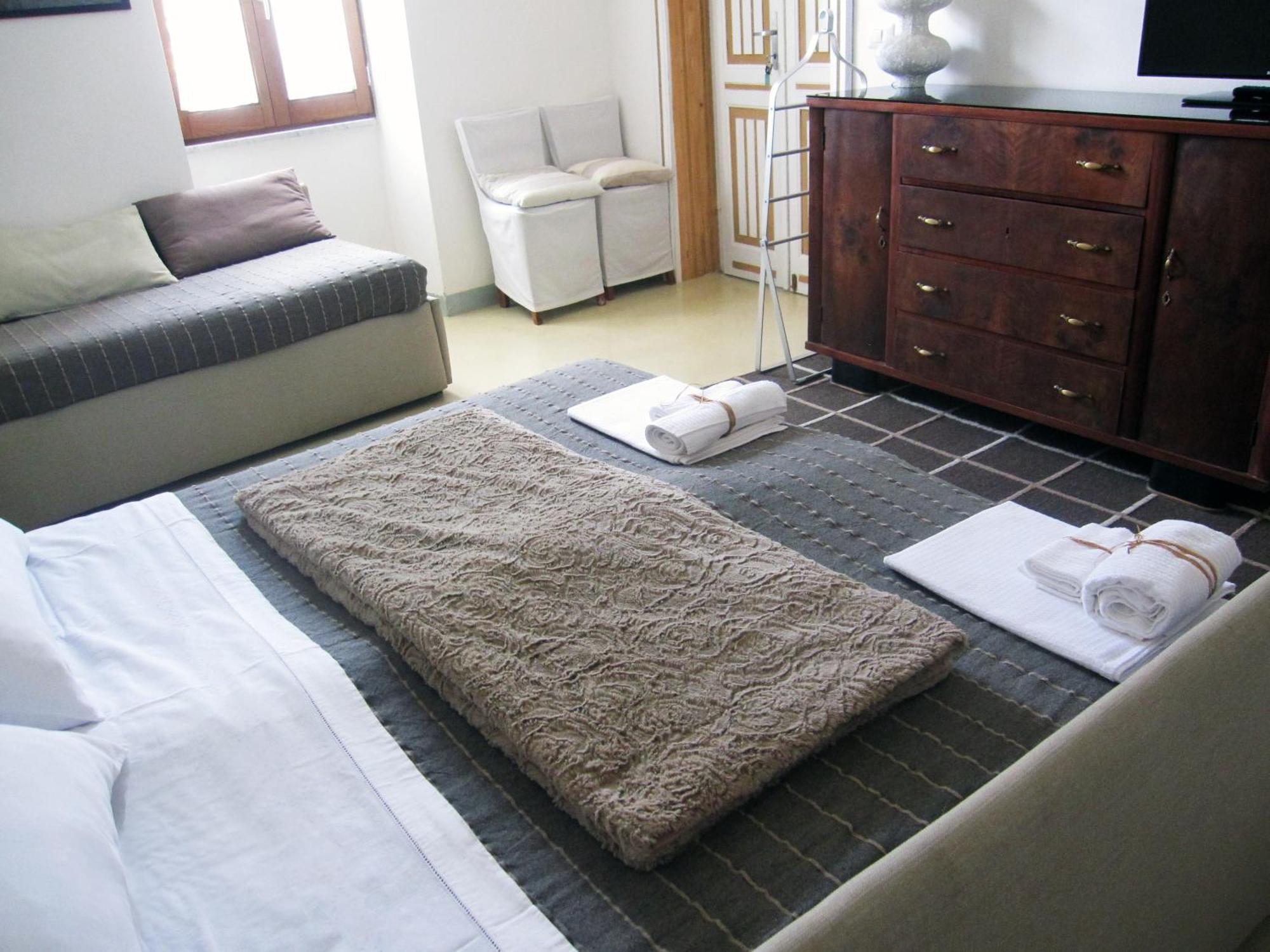 Brancadoria B&B Monteleone Rocca Doria Ngoại thất bức ảnh